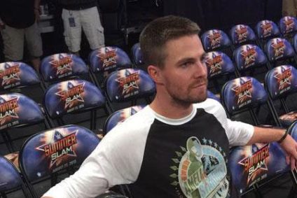 Arrow’s Stephen Amell, WWE’s Stardust Raise $150k For Emily’s House Toronto